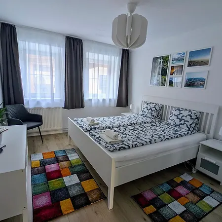 Apartamento Haus Im Hochtal Bad Bleiberg Exterior foto